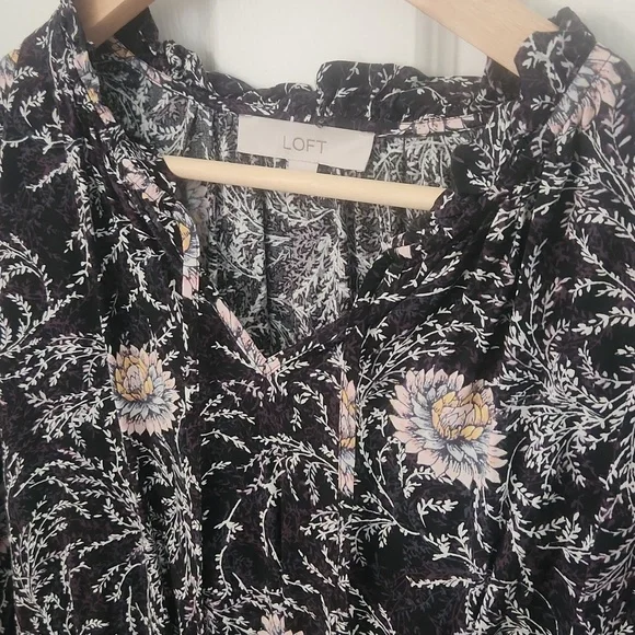 LOFT Black and Pink Floral Long Sleeve Trimmee Dress Small - Picture 3 of 7
